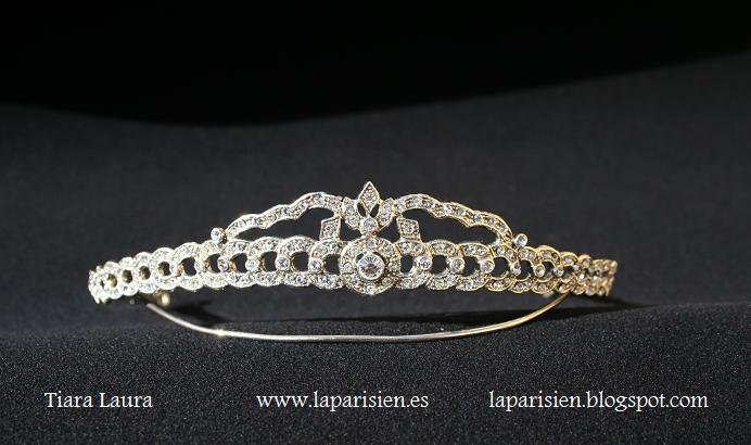 Silver wedding tiara, Allamo model.